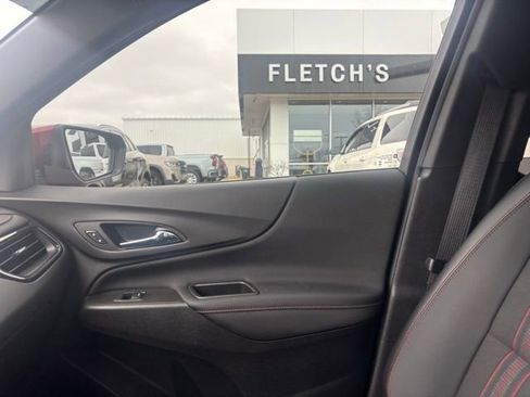 Used 2024 Chevrolet Equinox RS image 13