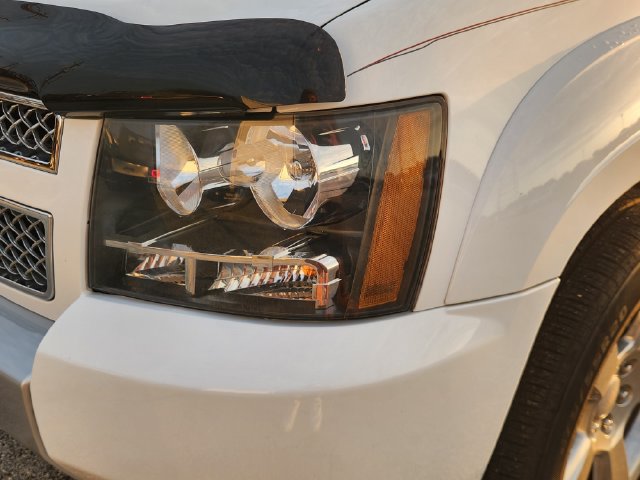 Used 2014 Chevrolet Tahoe LT w/ Suspension Package, Off-Road AWD/4WD image 5