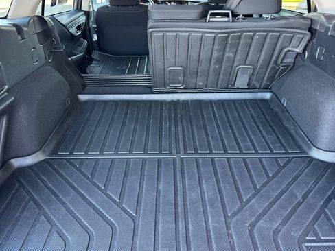 Certified 2025 Subaru Outback Premium AWD/4WD image 14
