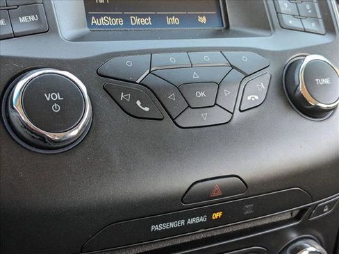 Used 2018 Ford Edge SE image 14