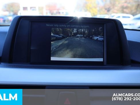 Used 2018 BMW 320i Sedan image 28