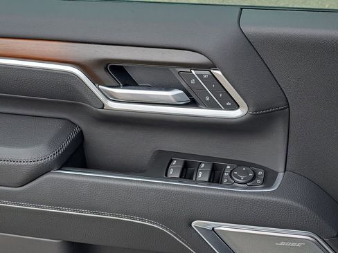 New 2026 GMC Sierra 2500 Denali w/ Denali Reserve Package AWD/4WD image 29