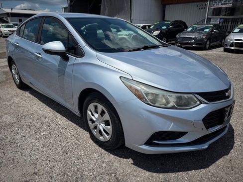 Used 2017 Chevrolet Cruze LS FWD image 3
