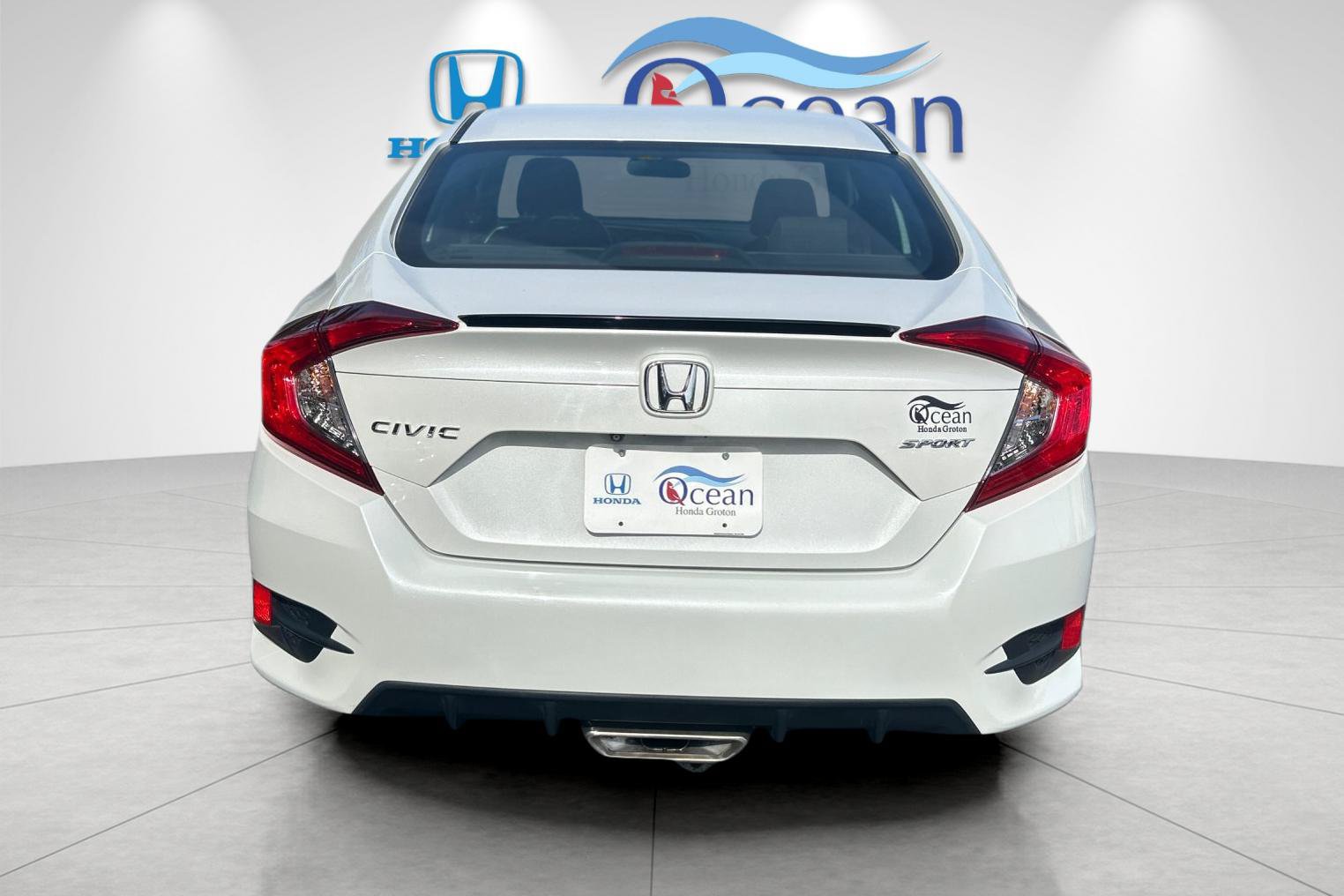 Used 2019 Honda Civic Sport image 4