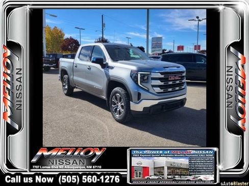 Used 2023 GMC Sierra 1500 SLE image 4