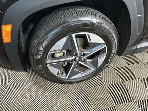 Used 2025 Hyundai Tucson SEL FWD image 10