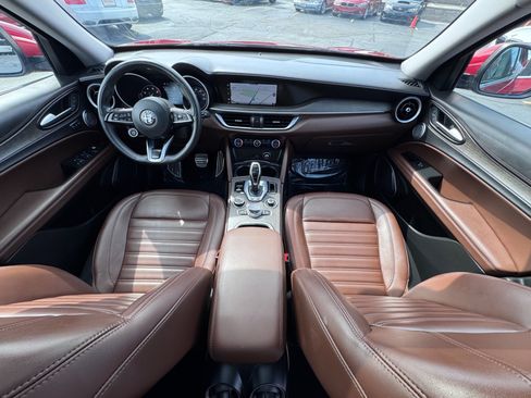 Used 2020 Alfa Romeo Stelvio Ti Lusso AWD/4WD image 17