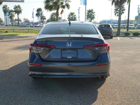 Used 2024 Honda Civic Sport image 6