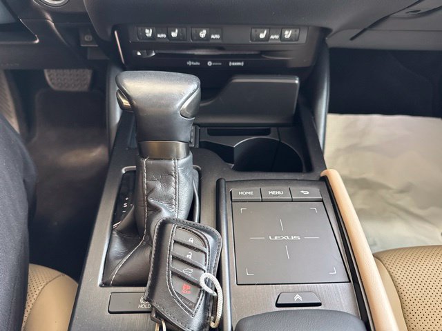 Used 2019 Lexus ES 350 w/ Premium Package FWD image 22