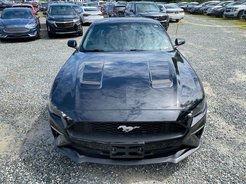 Used 2022 Ford Mustang Premium image 3