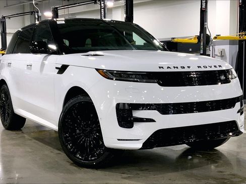 New 2026 Land Rover Range Rover Sport Dynamic SE AWD/4WD image 2
