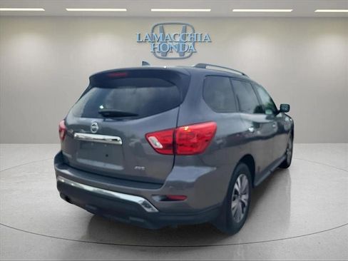 Used 2019 Nissan Pathfinder S AWD/4WD image 5