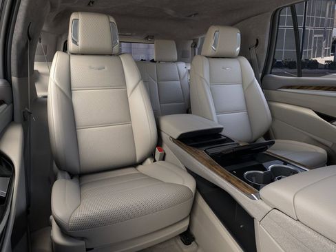New 2026 Cadillac Escalade Platinum Sport AWD/4WD image 17