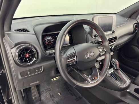Used 2022 Hyundai Kona N Line image 12