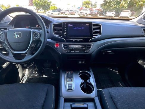 Used 2021 Honda Ridgeline Sport image 16