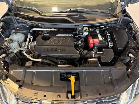 Used 2023 Nissan Rogue SV AWD/4WD image 33