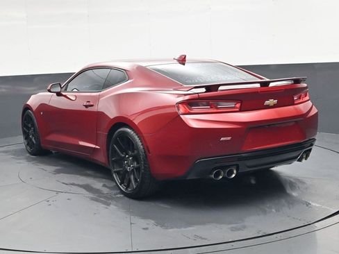 Used 2017 Chevrolet Camaro SS image 5