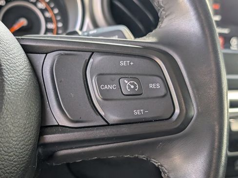 Used 2021 Jeep Wrangler Sport w/ Technology Group AWD/4WD image 22