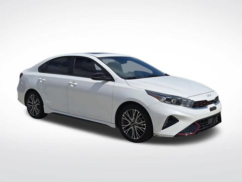 Certified 2022 Kia Forte GT-Line w/ GT-Line Premium Package FWD image 9