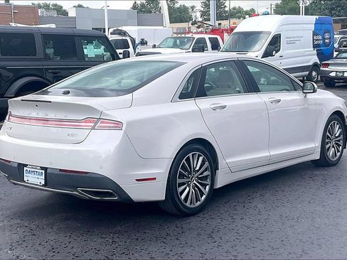 Used 2019 Lincoln MKZ Premiere FWD image 12