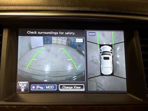 Used 2017 INFINITI QX80 4WD w/ Driver Assistance Package image 5