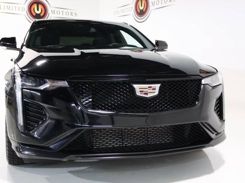 Used 2021 Cadillac CT4 V image 27