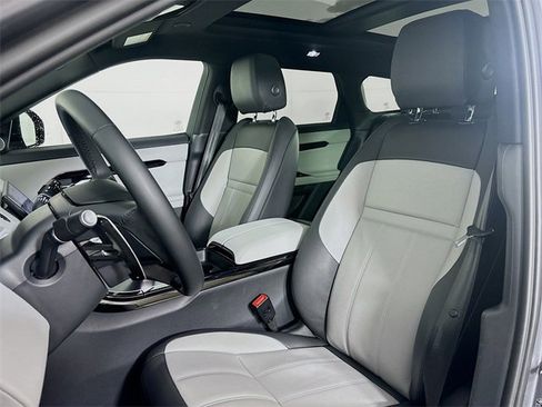 Used 2026 Land Rover Range Rover Evoque Dynamic SE image 22