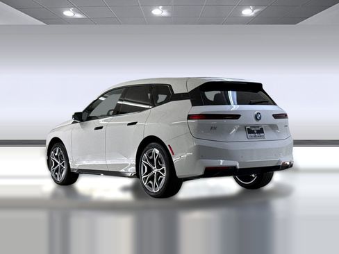 New 2026 BMW iX xDrive45 image 3