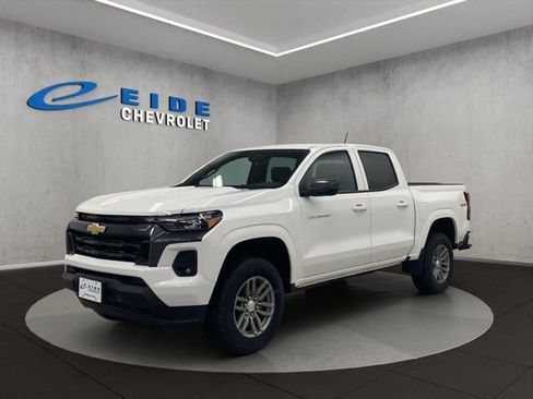 New 2025 Chevrolet Colorado LT w/ LT Convenience Package image 7