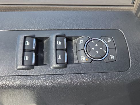 Used 2017 Ford F150 Lariat w/ Equipment Group 502A Luxury AWD/4WD image 36