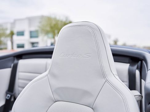 Used 2021 Porsche 911 Turbo S image 43