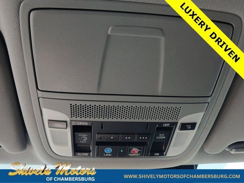 Used 2020 Acura MDX SH-AWD w/ Advance Package image 20