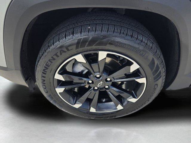 Used 2026 Chevrolet Equinox RS w/ Convenience Package III FWD image 9