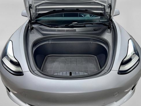 Used 2018 Tesla Model 3 Performance image 22