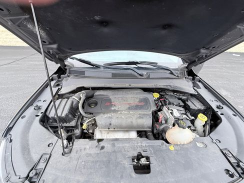 Used 2018 Jeep Compass Latitude w/ Popular Equipment Group image 18