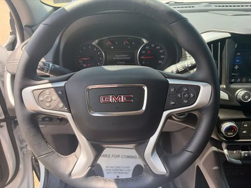 Used 2024 GMC Terrain SLT w/ Infotainment Package II AWD/4WD image 15