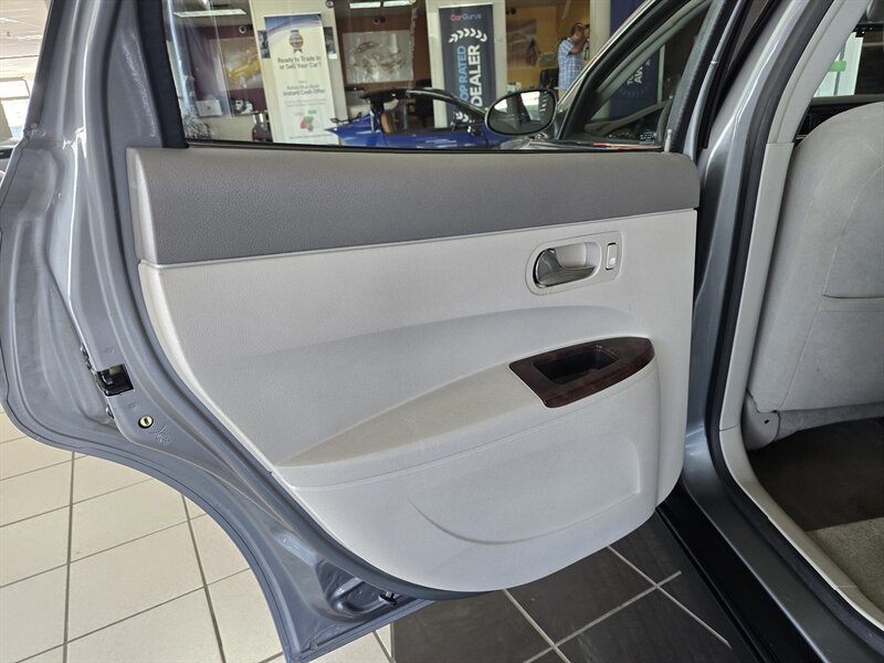 Used 2008 Buick LaCrosse CX FWD image 11