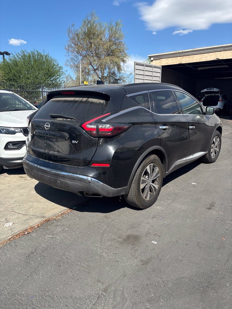Used 2023 Nissan Murano SV FWD image 3
