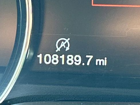 Used 2018 Ford F150 Lariat w/ Equipment Group 502A Luxury image 12