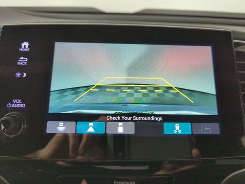 Certified 2022 Honda Passport TrailSport image 16