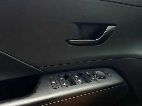 Used 2025 Hyundai Kona SEL image 20