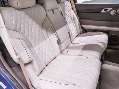 Certified 2024 Genesis GV80 3.5T w/ Prestige Package image 12