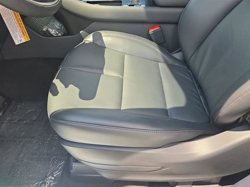 New 2025 Lincoln Aviator 2WD w/ Equipment Group 101A image 19