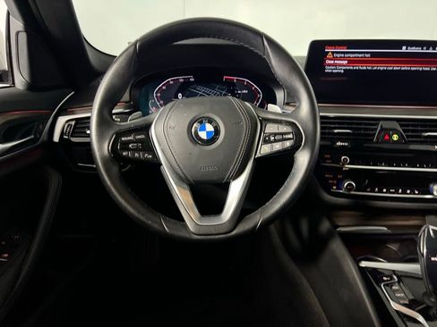 Used 2022 BMW 530i 530i w/ Convenience Package image 13