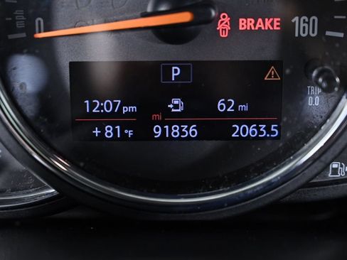 Used 2019 MINI Cooper 4-Door Hardtop FWD image 14