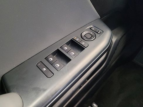 Used 2025 Kia K4 FWD image 27