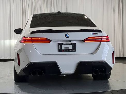Used 2026 BMW M5 w/ Executive Package AWD/4WD image 7