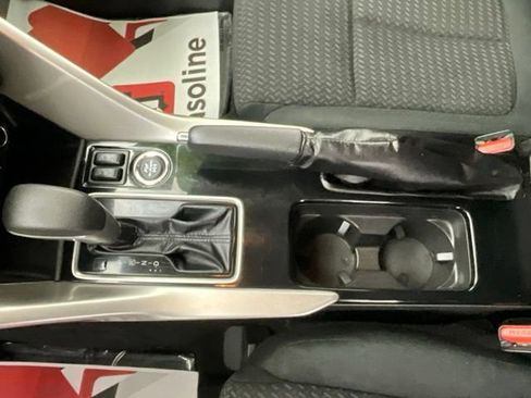 Used 2024 Mitsubishi Eclipse Cross LE AWD/4WD image 19