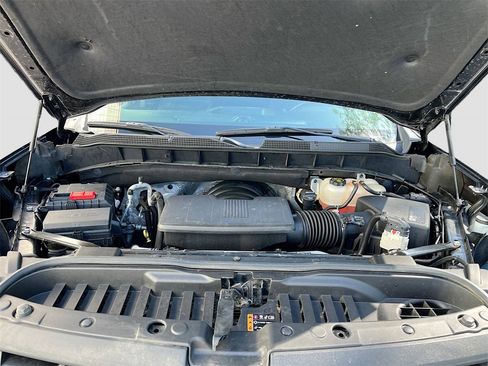 Used 2022 Chevrolet Silverado 1500 LT Trail Boss w/ Convenience Package II image 31