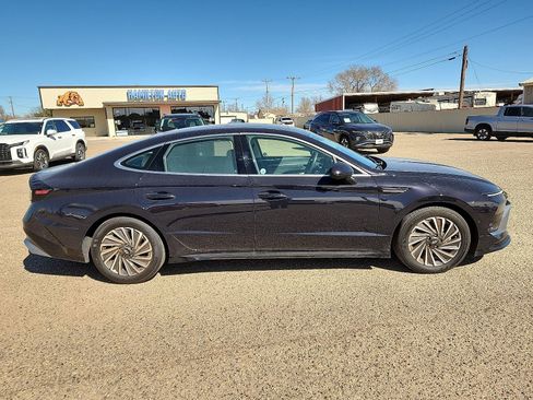 Used 2025 Hyundai Sonata Limited image 5